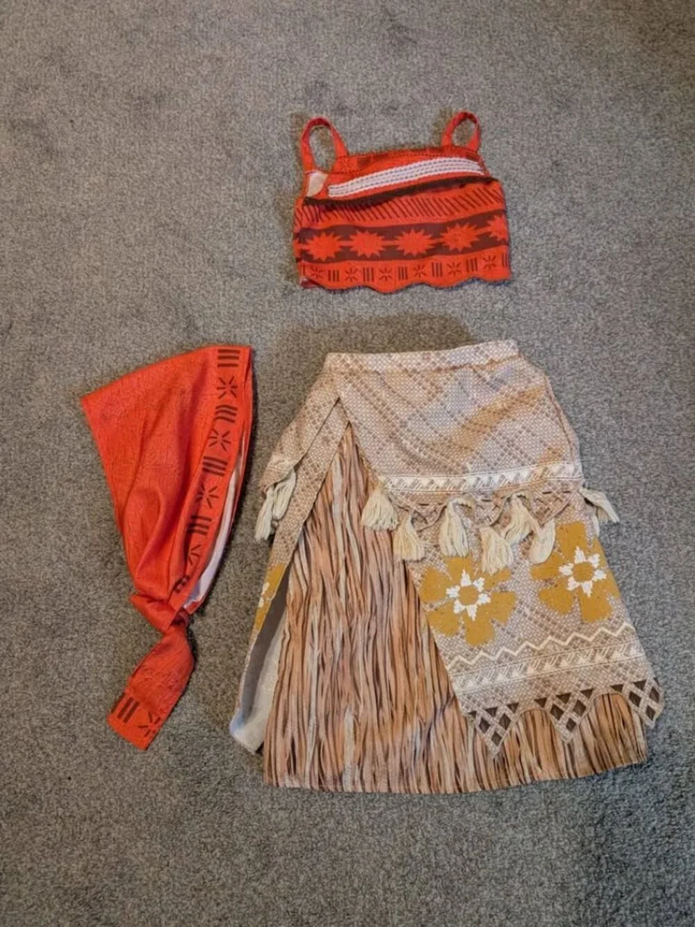 Disney store exclusive Moana dress size 4